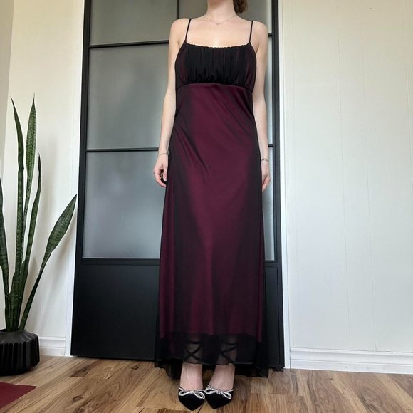 Gorgeous Vintage 90s Whimsygoth Mesh Overlay Ruched Prom Dress - Picture 3 of 8